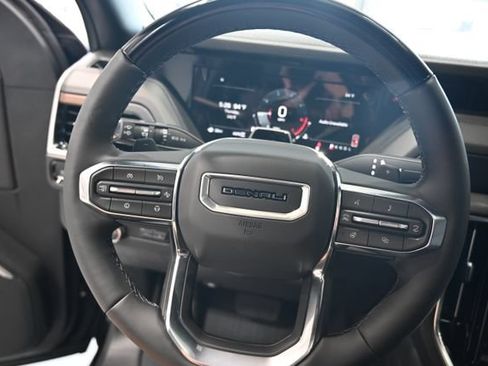 New 2026 GMC Yukon Denali w/ Advanced Technology Package AWD/4WD image 24