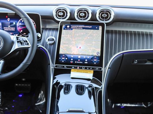 New 2026 Mercedes-Benz GLC 300 4MATIC image 13