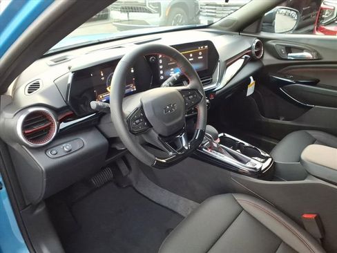 New 2026 Chevrolet Trax RS image 13