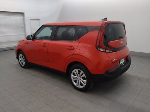 Used 2021 Kia Soul LX FWD image 3