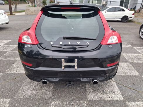 Used 2011 Volvo C30 FWD image 5