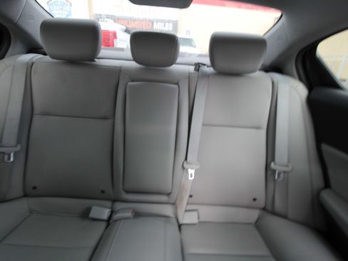 Used 2017 Acura ILX image 24