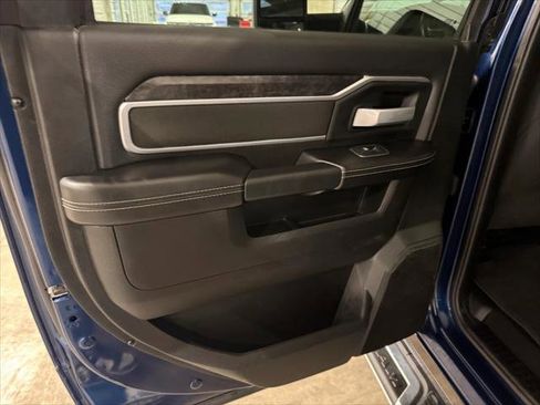 Certified 2024 RAM 2500 Big Horn w/ Level 2 Equipment Group AWD/4WD image 34