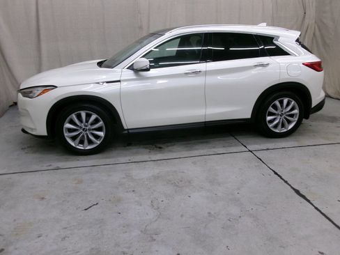Used 2019 INFINITI QX50 Luxe w/ Cargo Package image 5