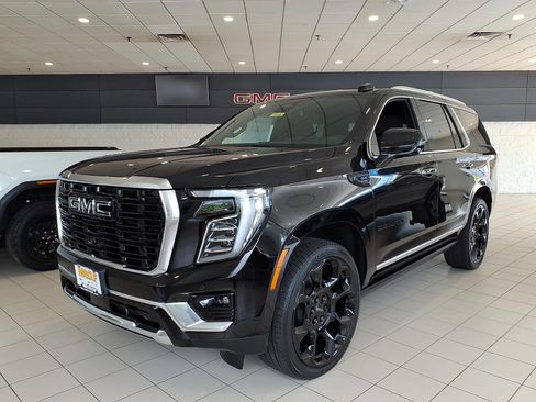New 2026 GMC Yukon Denali AWD/4WD image 3