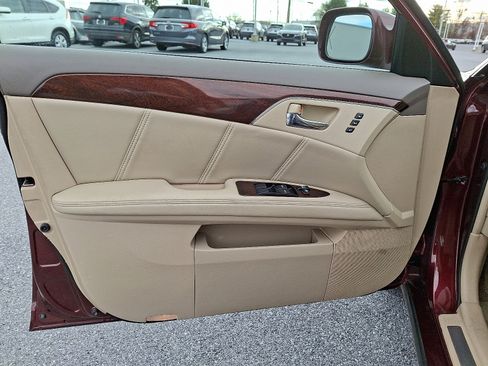 Used 2009 Toyota Avalon Limited image 13