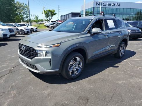 Certified 2023 Hyundai Santa Fe SEL AWD/4WD image 2