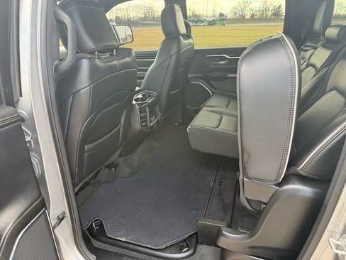 Used 2024 RAM 1500 Laramie image 13