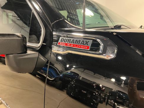 Used 2020 GMC Sierra 2500 Denali w/ Denali Ultimate Package AWD/4WD image 42