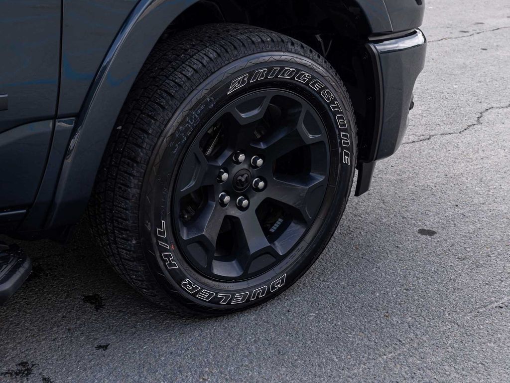 Used 2026 RAM 1500 Big Horn AWD/4WD image 9