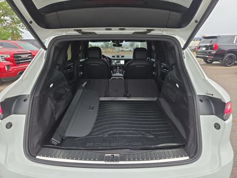 Used 2019 Porsche Cayenne AWD/4WD image 20