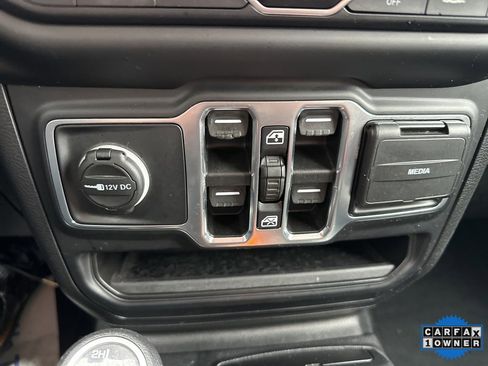 Used 2021 Jeep Wrangler Unlimited Sport image 68