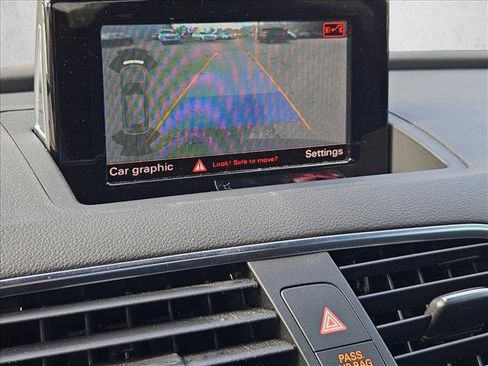 Used 2016 Audi Q3 2.0T Premium Plus image 8