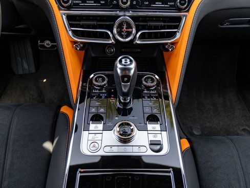 New 2026 Bentley Flying Spur Plug-In Hybrid AWD/4WD image 27