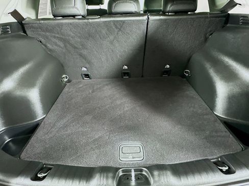 Certified 2022 Jeep Compass Limited image 36