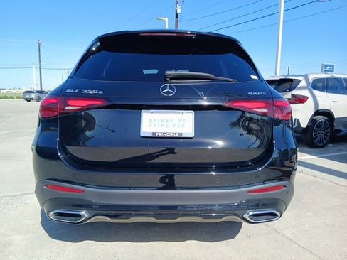 Used 2025 Mercedes-Benz GLC 350e 4MATIC image 8