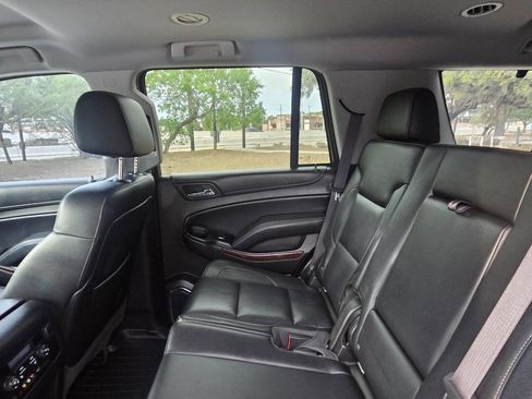 Used 2015 GMC Yukon SLT w/ HD Trailering Package AWD/4WD image 18