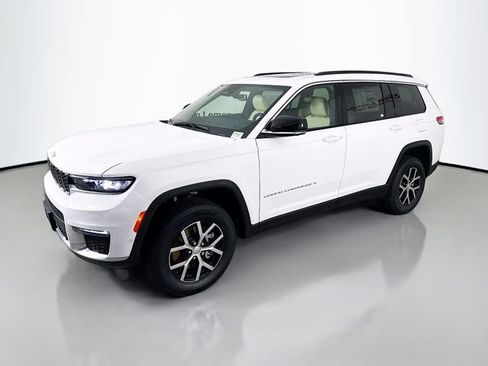 New 2025 Jeep Grand Cherokee L Limited w/ Luxury Tech Group II AWD/4WD image 3