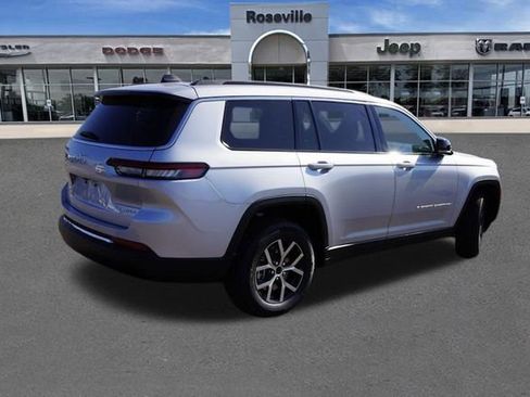 New 2025 Jeep Grand Cherokee L Limited w/ Trailer Tow Package image 3