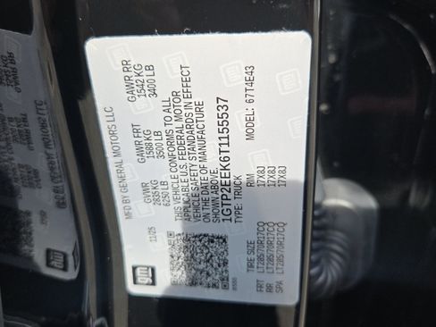 Used 2026 GMC Canyon AT4X AWD/4WD image 17
