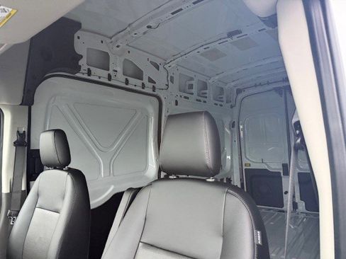 New 2026 Ford Transit 250 148 High Roof RWD image 13