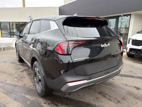 New 2026 Kia Sportage LX image 8