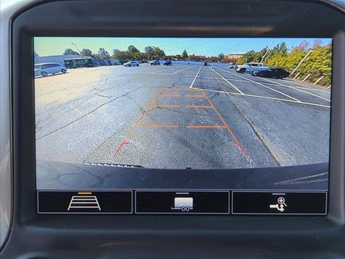 Used 2020 Chevrolet Silverado 1500 RST image 12