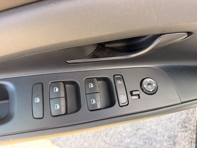 Used 2026 Hyundai Elantra Sport FWD image 23