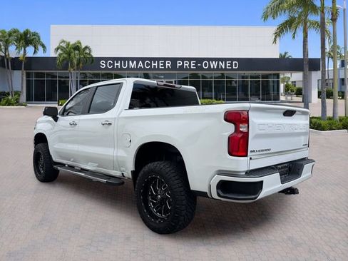Used 2020 Chevrolet Silverado 1500 Custom w/ Custom Value Package RWD image 5