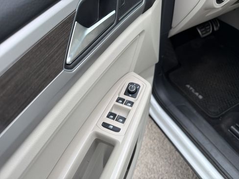 Used 2019 Volkswagen Atlas SE AWD/4WD image 17