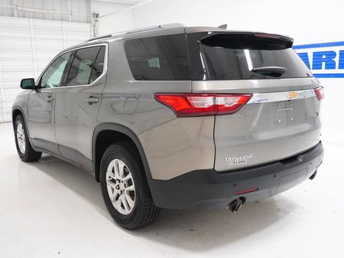 Used 2018 Chevrolet Traverse LT image 9