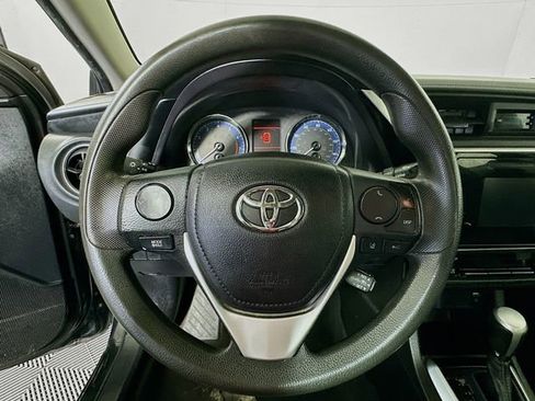 Used 2019 Toyota Corolla LE image 13