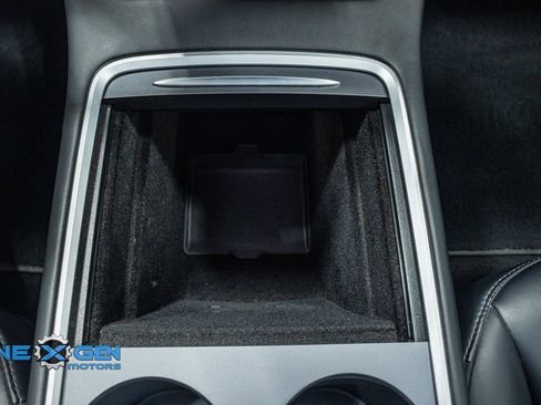 Used 2021 Tesla Model 3 Standard Range Plus image 16