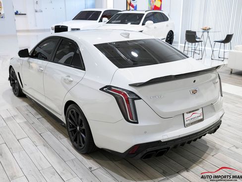 Used 2022 Cadillac CT4 V Blackwing w/ Carbon Fiber 1 Package image 22