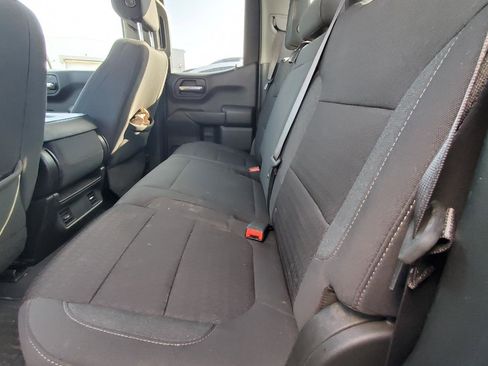 Used 2022 Chevrolet Silverado 1500 Custom w/ Safety Confidence Package image 5