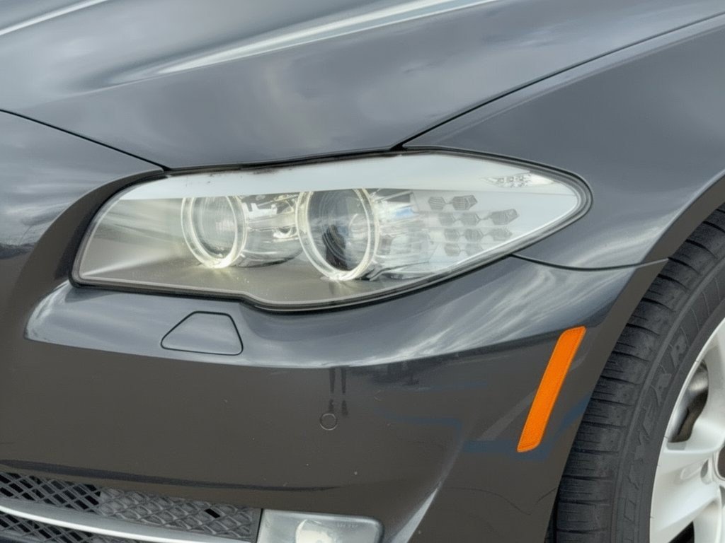 Used 2012 BMW 528i Sedan RWD image 12