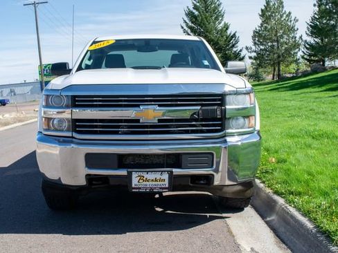 Used 2015 Chevrolet Silverado 2500 W/T image 9