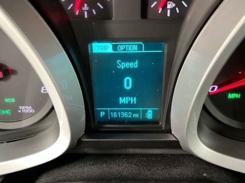 Used 2015 Chevrolet Equinox LT w/ Driver Convenience Package image 12