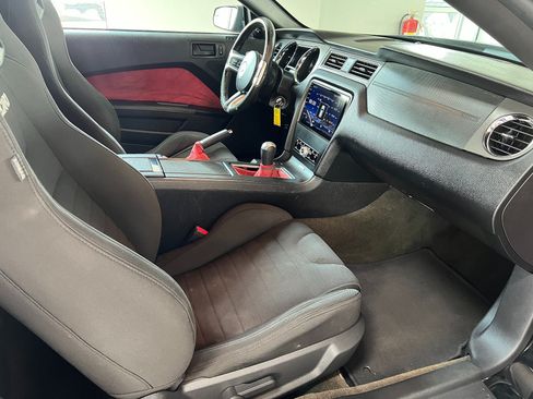 Used 2014 Ford Mustang Coupe w/ V6 Performance Package RWD image 20