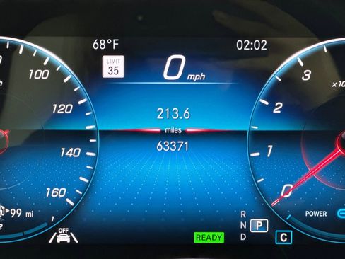 Used 2021 Mercedes-Benz GLS 450 4MATIC image 18