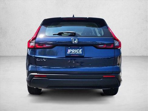 Used 2024 Honda CR-V LX image 7