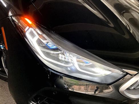 Used 2025 BMW 840i Convertible image 27