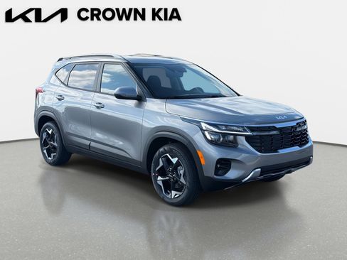 New 2026 Kia Seltos S image 3