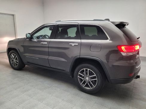 Used 2018 Jeep Grand Cherokee Limited RWD image 3