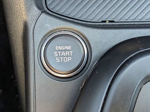 Used 2025 Kia K4 FWD image 29