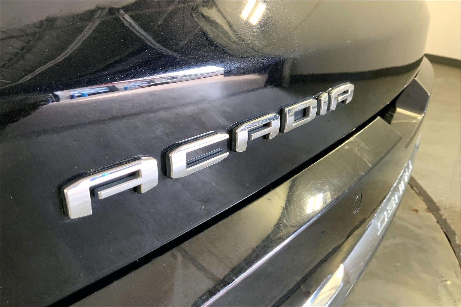 Used 2023 GMC Acadia Denali FWD image 8