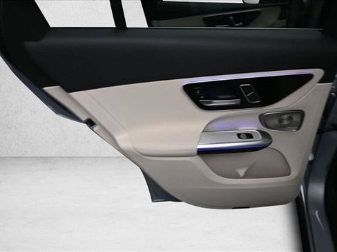 Certified 2025 Mercedes-Benz GLC 300 4MATIC image 20