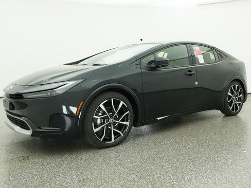 New 2026 Toyota Prius Plug-In Hybrid image 6