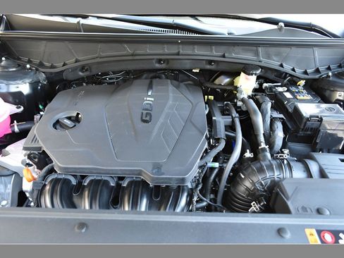 New 2026 Hyundai Santa Cruz SE image 9