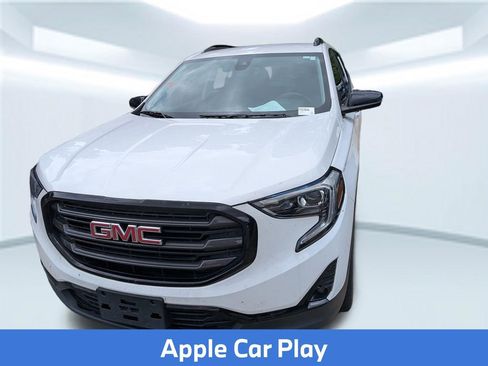 Used 2021 GMC Terrain SLT w/ Elevation Edition FWD image 2